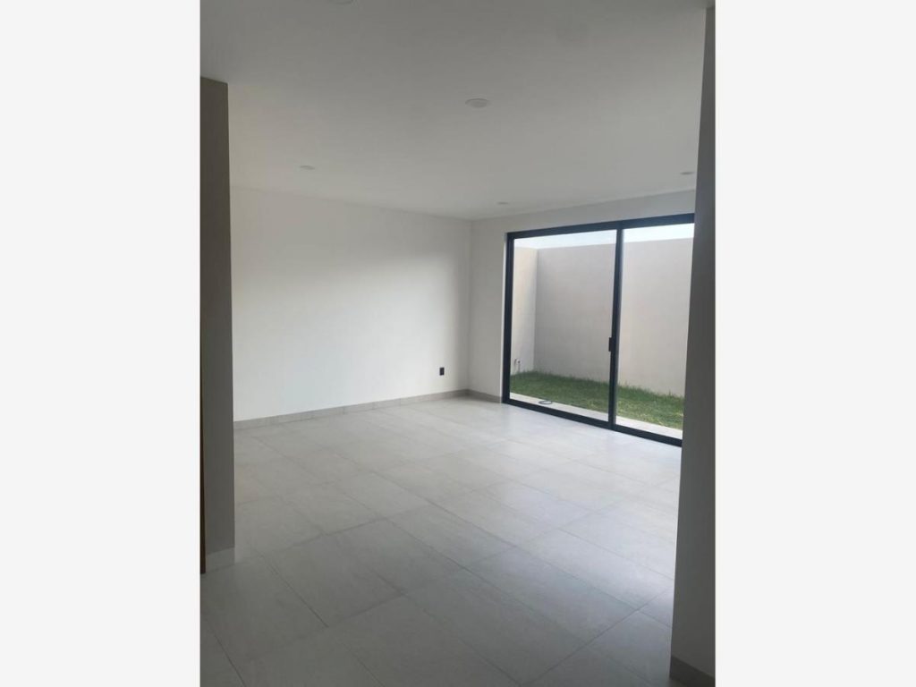 Casa en Venta en el Molino Residencial y Golf en Ganajuato Leon (1)