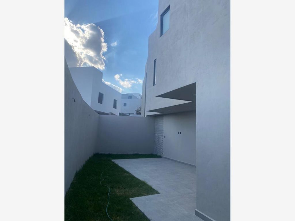 Casa en Venta en el Molino Residencial y Golf en Ganajuato Leon (12)