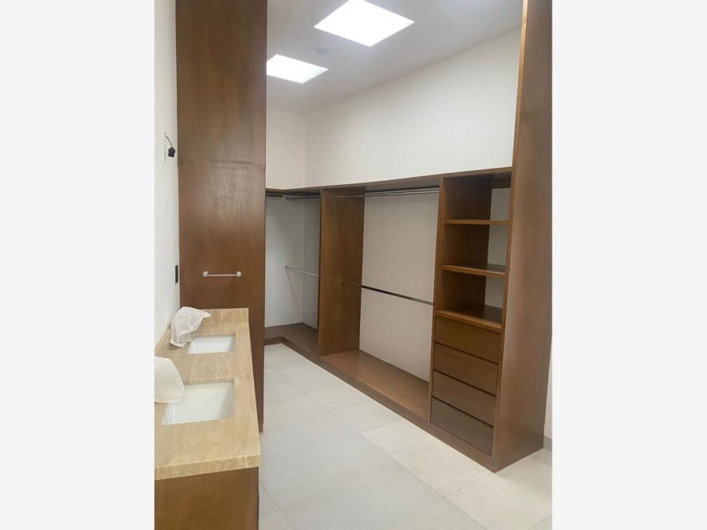 Casa en Venta en el Molino Residencial y Golf en Ganajuato Leon (9)