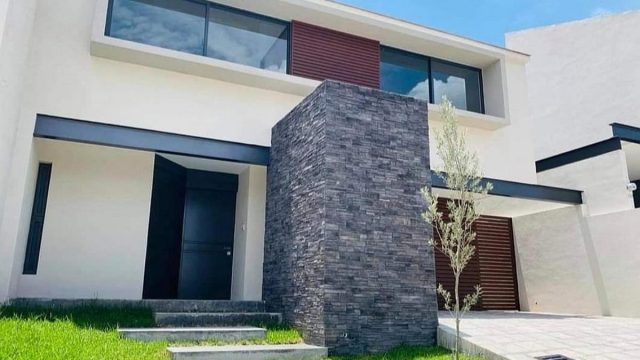 Casa en Venta en el Molino Residencial y Golf en Guanajuato Leon (2)