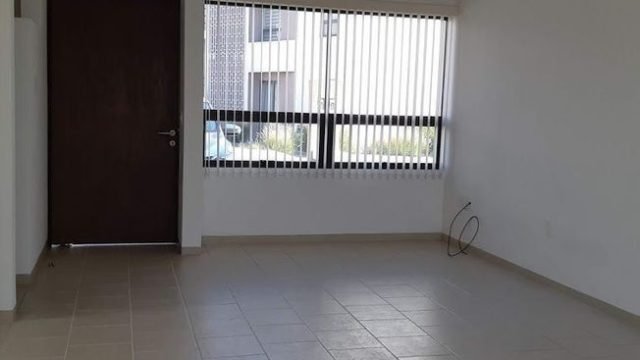 Casa en VentaRenta en San Isidro Juriquilla Querétaro (1)