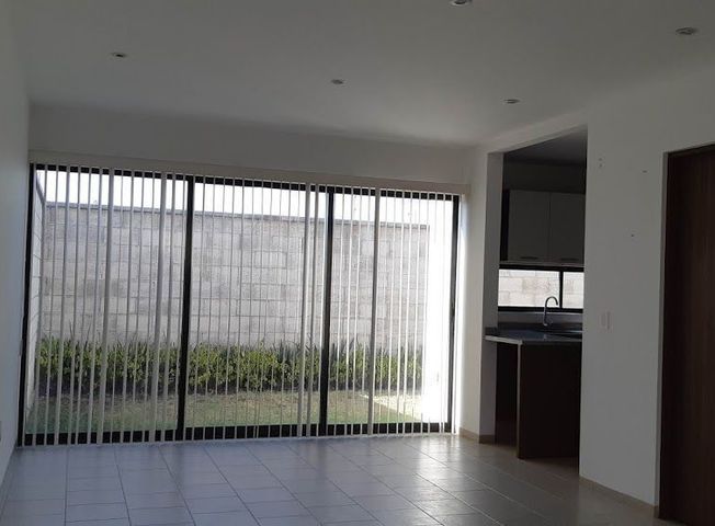 Casa en VentaRenta en San Isidro Juriquilla Querétaro (13)