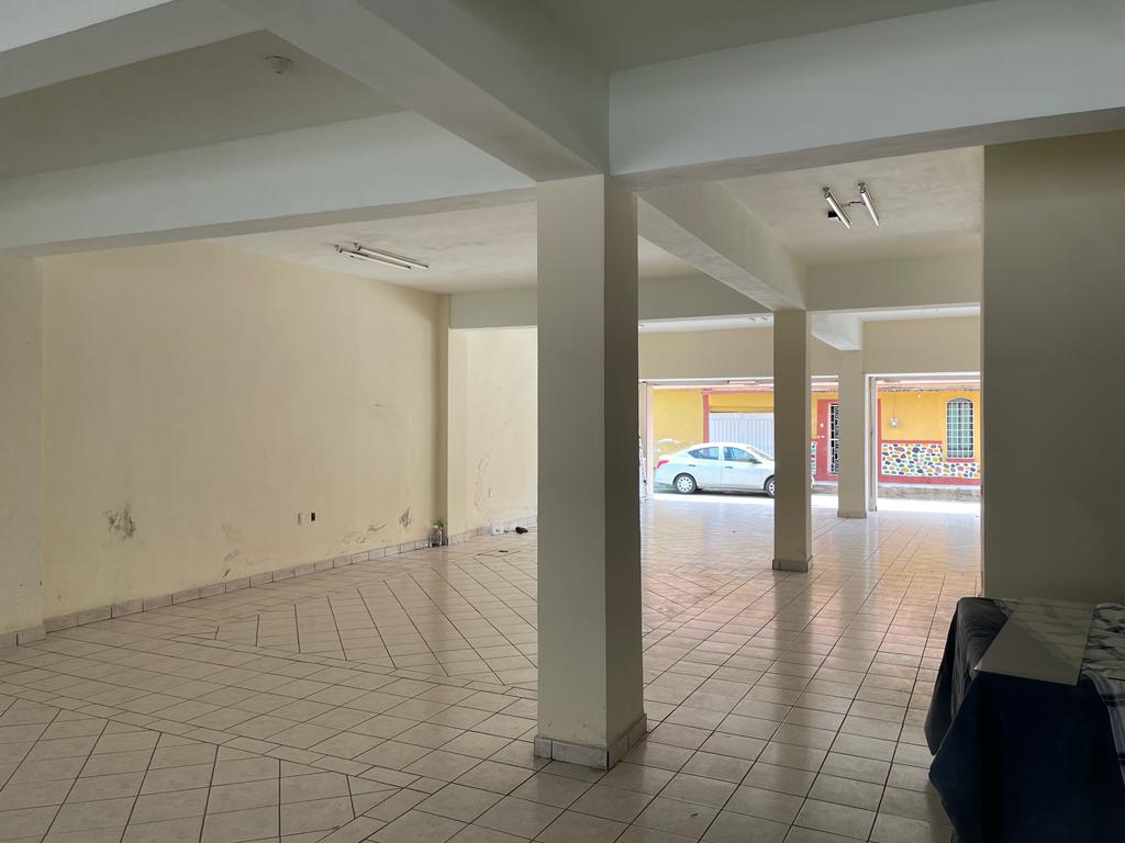 En Renta Local Comercial 200 M2 en Tonala Chiapas (5)