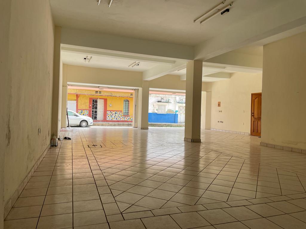 En Renta Local Comercial 200 M2 en Tonala Chiapas (7)