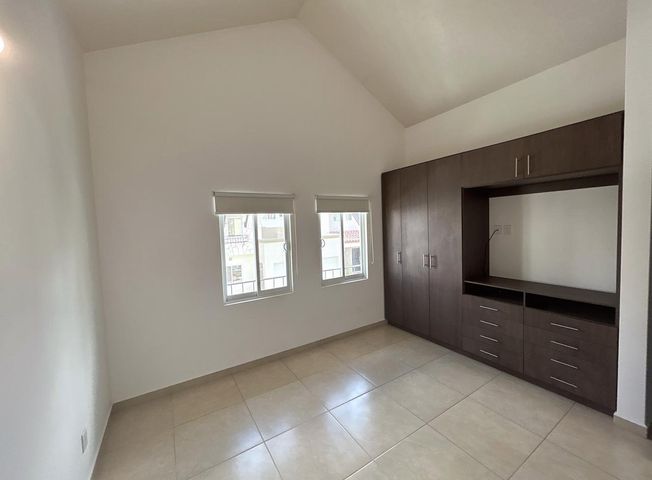 HERMOSA CASA EN RENTA EN RESIDENCIAL LA VISTA , QUERÉTARO (13)