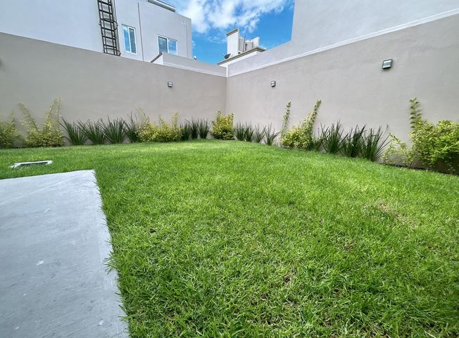 HERMOSA CASA EN RENTA EN RESIDENCIAL LA VISTA , QUERÉTARO (15)