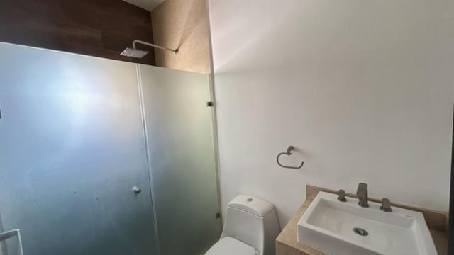 HERMOSA CASA EN RENTA EN RESIDENCIAL LA VISTA , QUERÉTARO (4)