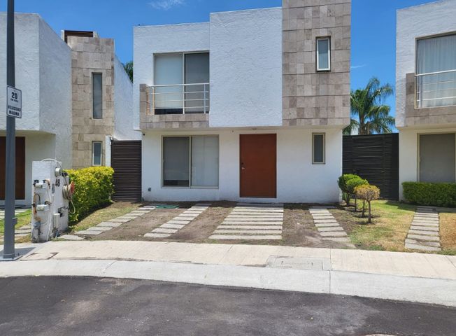 RENTO CASA AMUEBLADA EN MANZANARES SANTA FE, JURIQUILLA, QUERETARO (6)