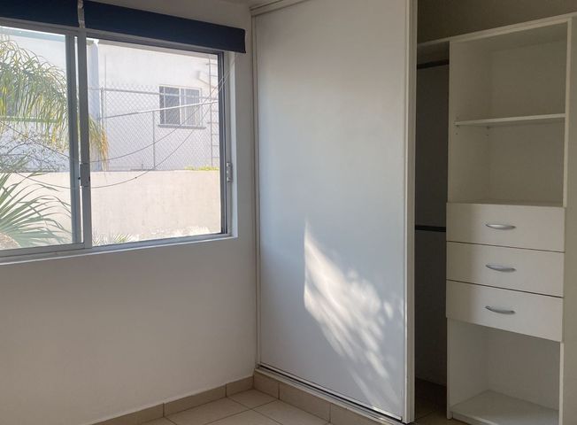 SE RENTA CASA EN CENTRO SUR QUERETARO (10)