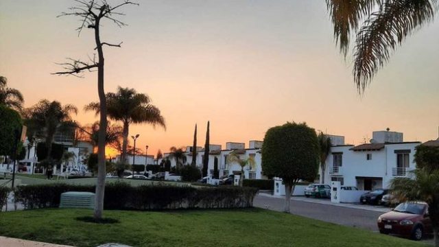 SE RENTA CASA EN CENTRO SUR QUERETARO (2)