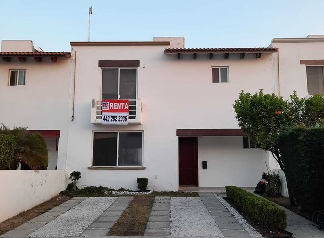 SE RENTA CASA EN CENTRO SUR QUERETARO (6)