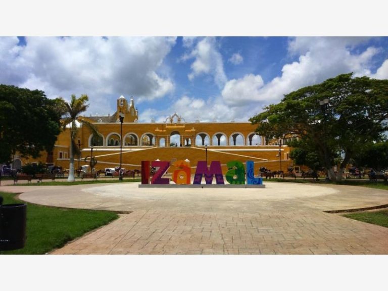 Terreno en Venta 700 M2 en Izamal Yucatan Mexico
