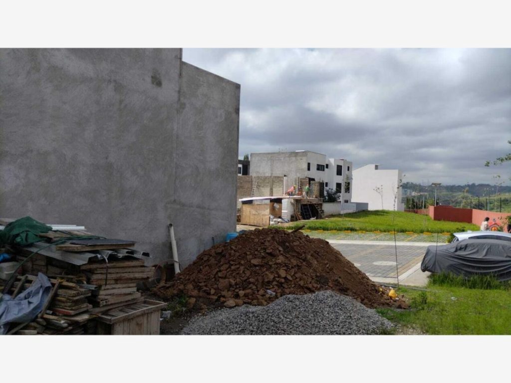 Terreno en Venta en Residencial Lago Esmeralda Atizapan de Zaragoza Edo de Mexico (4)