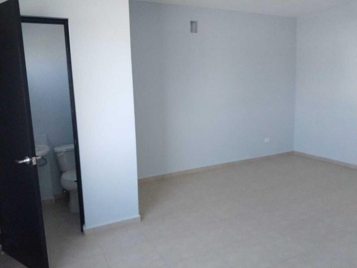 Bodega en Renta 2,400 M2 en Pueblo Nuevo Apodaca Nuevo Leon (2)
