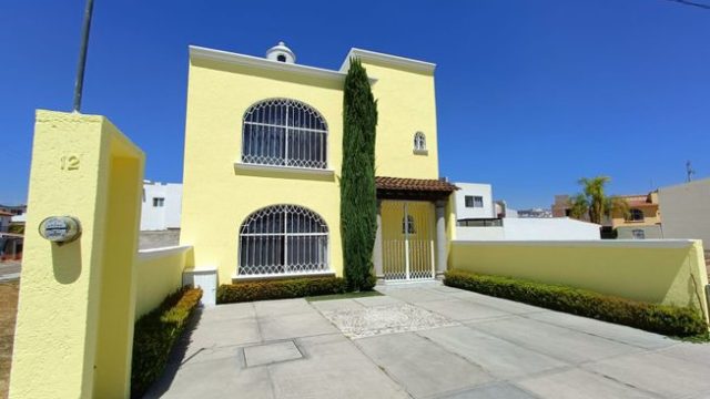 Casa en Renta amplia en privada Tejeda Corregidora Queretaro2
