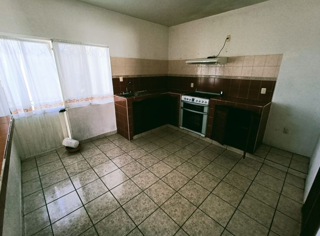 Casa en Renta amplia en privada Tejeda Corregidora Queretaro3