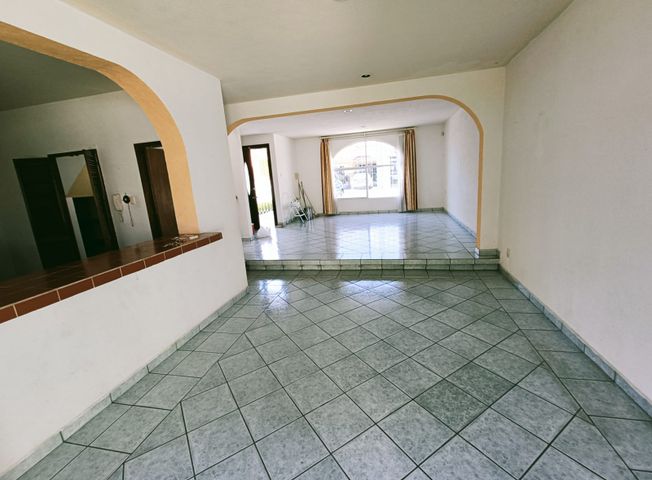 Casa en Renta amplia en privada Tejeda Corregidora Queretaro4