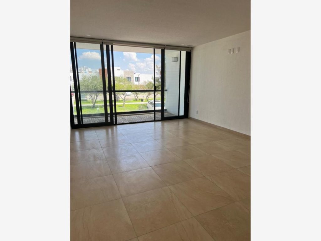 Casa en Renta en Altos Juriquilla Queretaro (3)