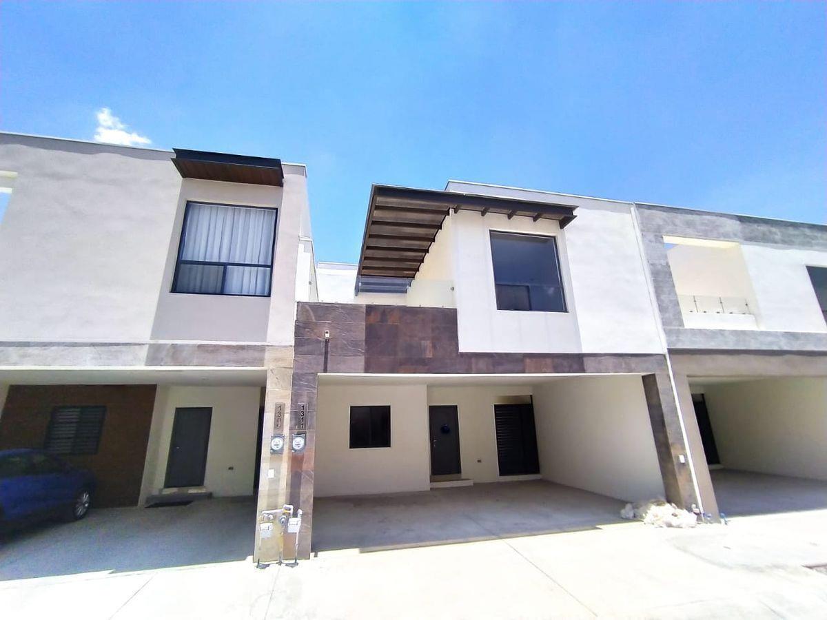 Casa en Renta en Arbado Apodaca Nuevo Leon (13)
