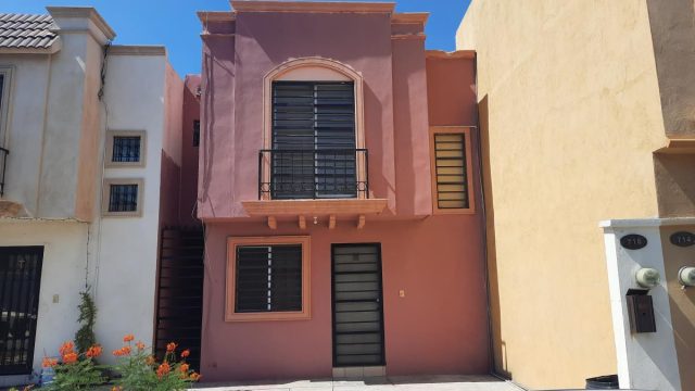 Casa en Renta en Arcos del Sol Monterrey Nuevo Leon (2)
