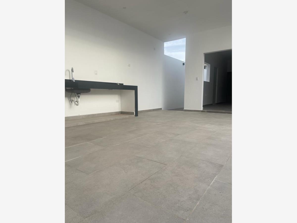 Casa en Renta en Bosques de las Misiones Sector Reserva Santiago Nuevo Leon (1)