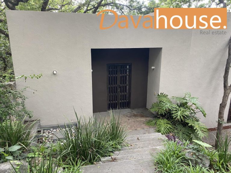 Casa en Renta en Colinas de San Angel San Pedro Garza Garcia Nuevo Leon