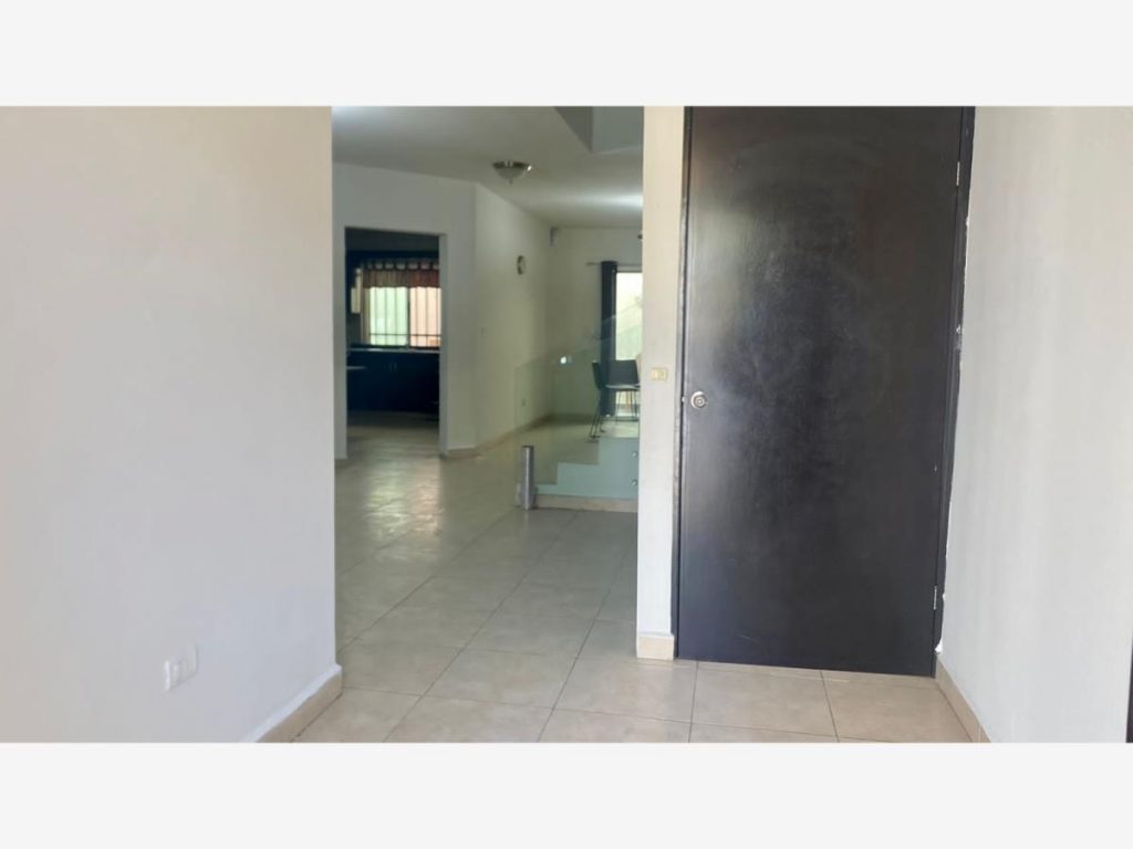 Casa en Renta en Cumbres Elite Monterrey Nuevo Leon (3)