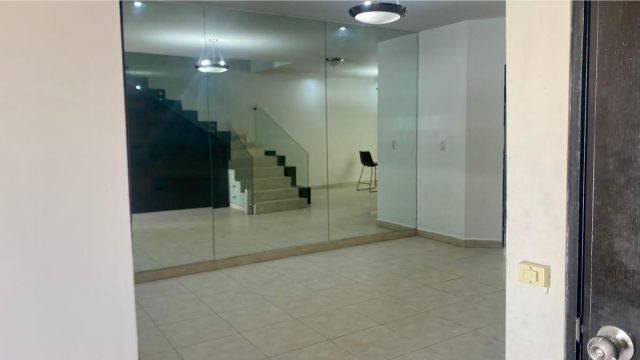 Casa en Renta en Cumbres Elite Monterrey Nuevo Leon (4)