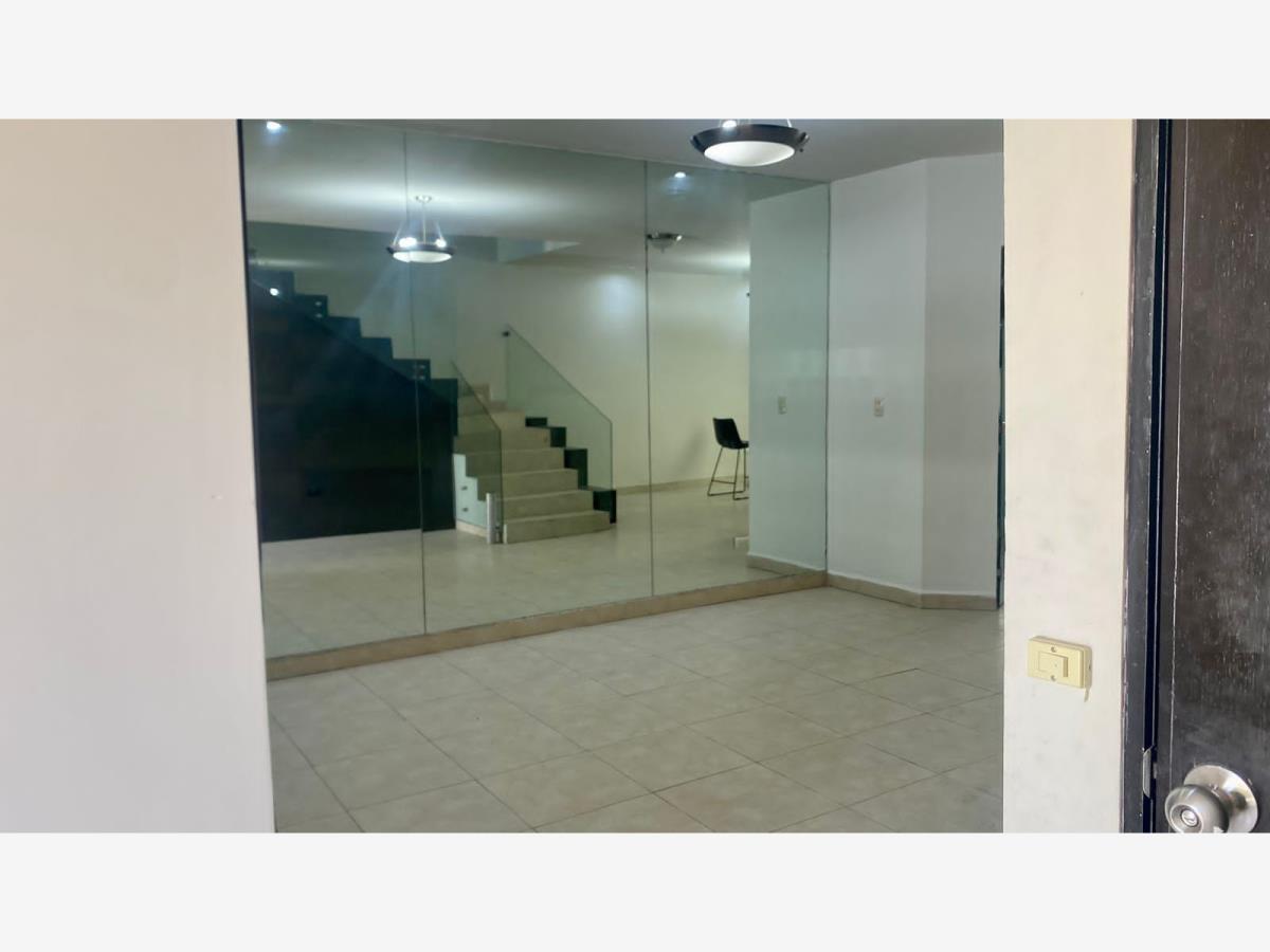 Casa en Renta en Cumbres Elite Monterrey Nuevo Leon (4)