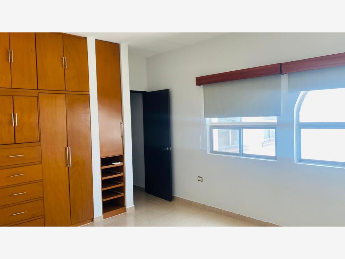 Casa en Renta en Cumbres Elite Sector la Hacienda Monterrey Nuevo Leon (10)