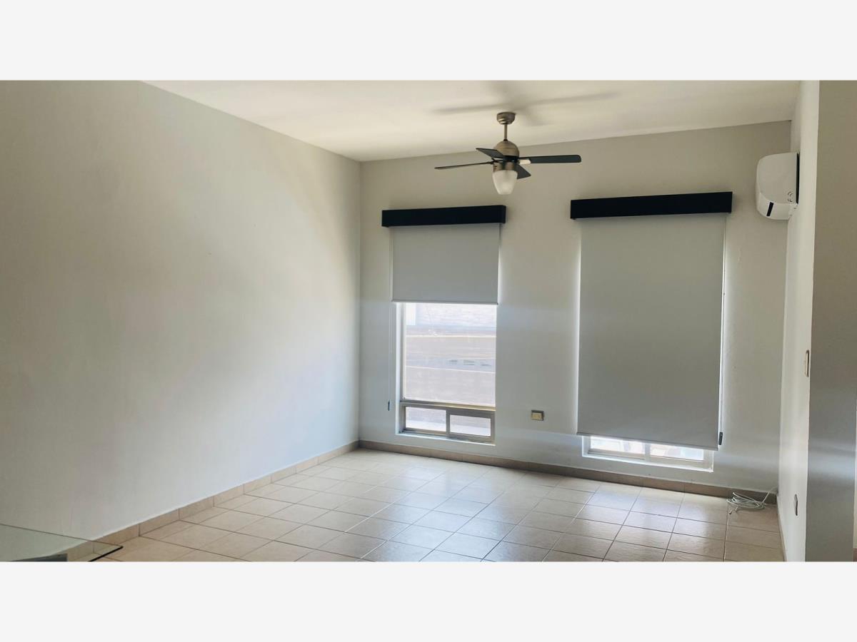 Casa en Renta en Cumbres Elite Sector la Hacienda Monterrey Nuevo Leon (11)