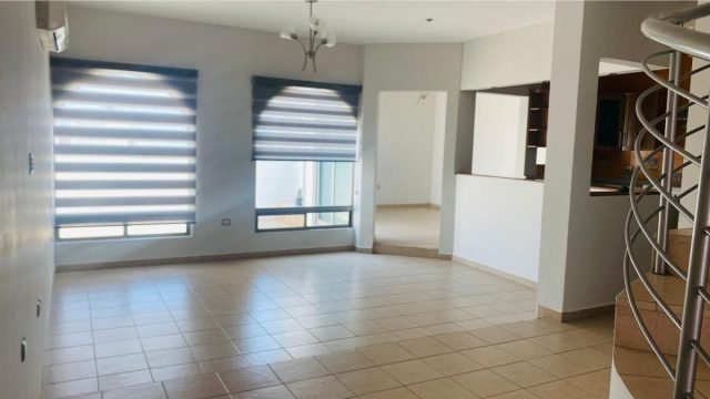 Casa en Renta en Cumbres Elite Sector la Hacienda Monterrey Nuevo Leon (4)