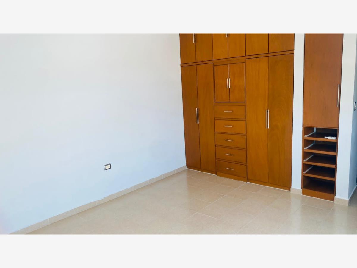 Casa en Renta en Cumbres Elite Sector la Hacienda Monterrey Nuevo Leon (9)