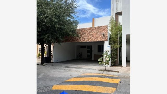 Casa en Renta en Cumbres Renacimiento Monterrey Nuevo Leon (3)