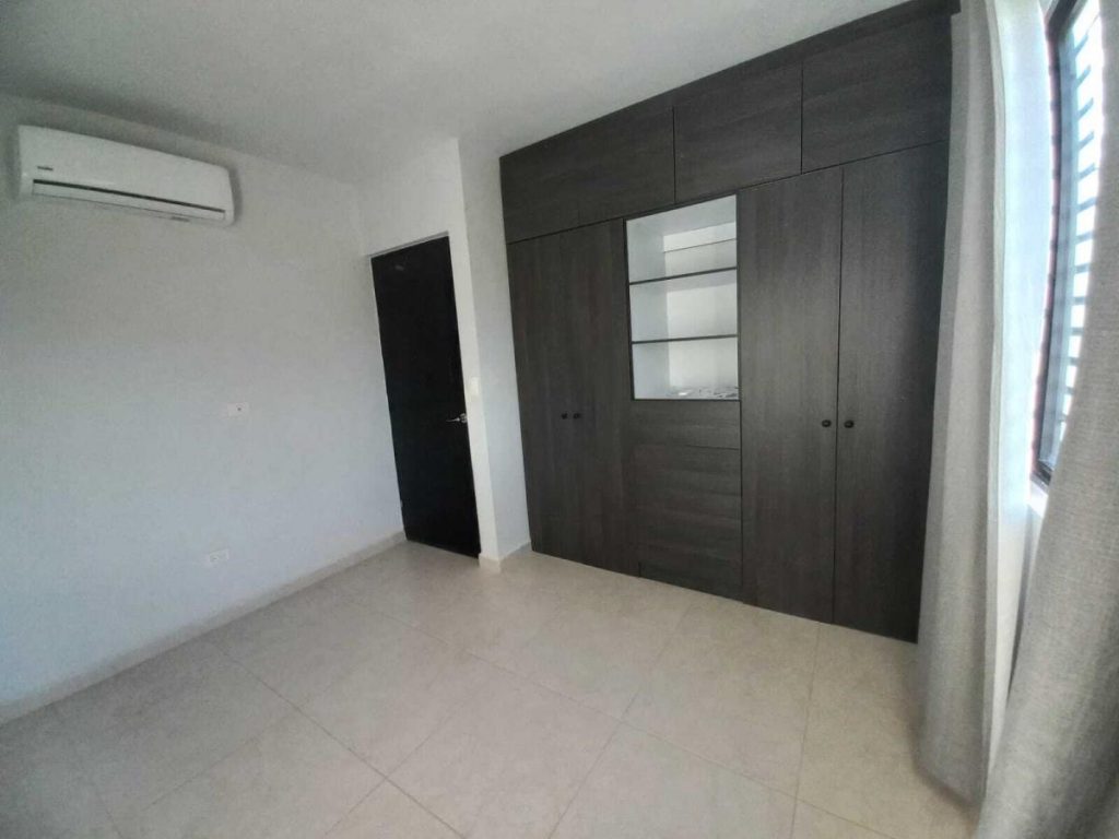 Casa en Renta en Cumbres Toscana Garcia Nuevo Leon (1)