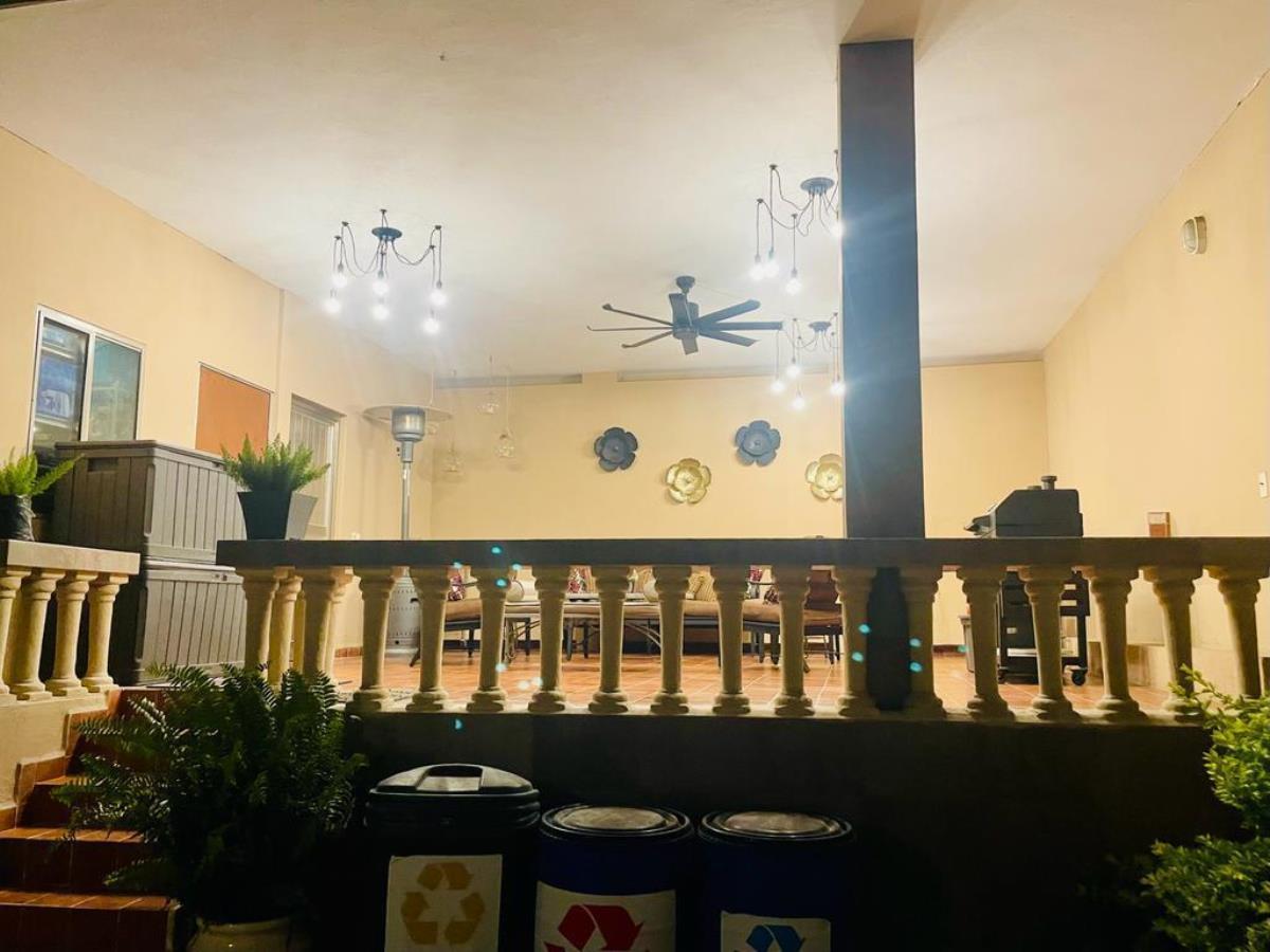 Casa en Renta en Fuentes del Valle San Pedro Garza Garcia Nuevo Leon (1)