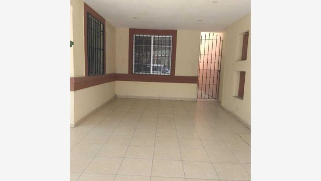 Casa en Renta en Jardines de Andalucia Guadalupe Nuevo Leon (3)