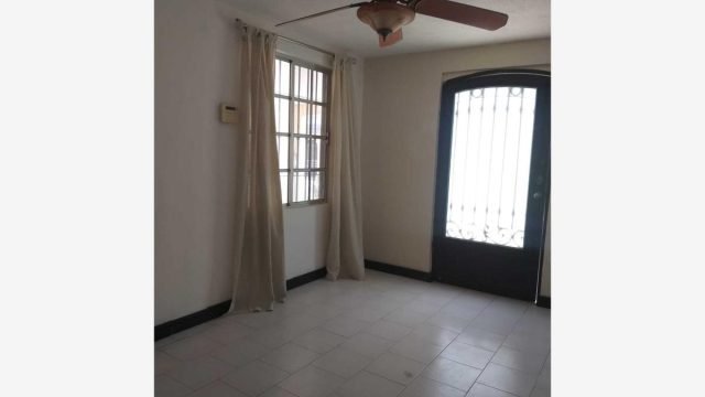 Casa en Renta en Jardines de Andalucia Guadalupe Nuevo Leon (4)