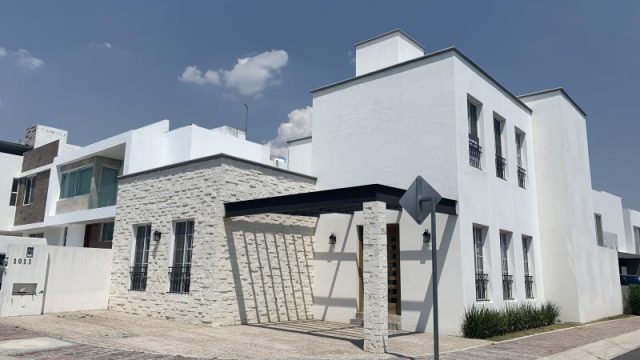 Casa en Renta en La Condesa Queretaro (1)
