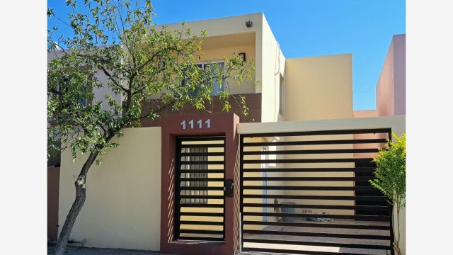 Casa en Renta en Mitras Poniente Garcia Nuevo Leon (2)