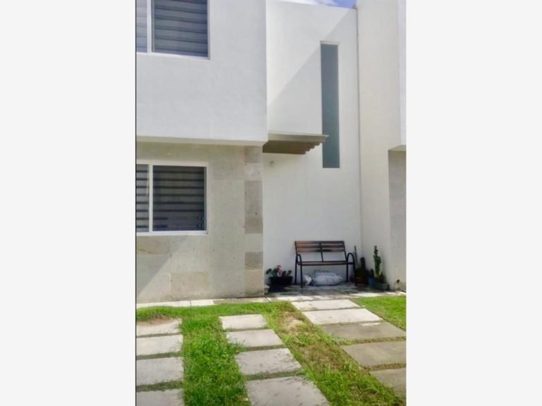 Casa en Renta en Paseos del Bosque Corregidora QUeretaro