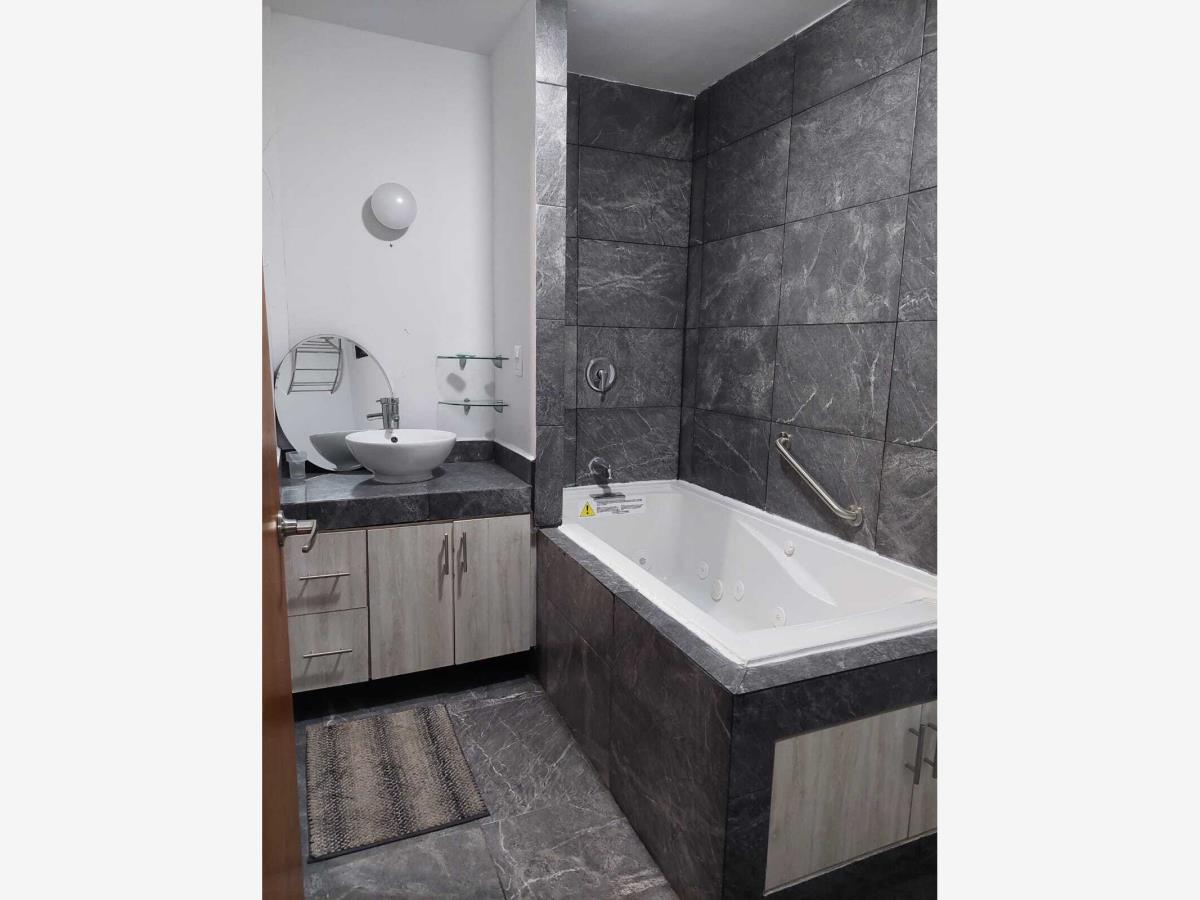 Casa en Renta en Privada Residencial Aviana General Escobedo Nuevo Leon (2)