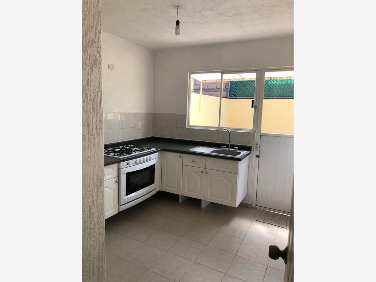 Casa en Renta en Rinconada San Miguel Cuautitlan Izcalli Edo de Mexico (3)