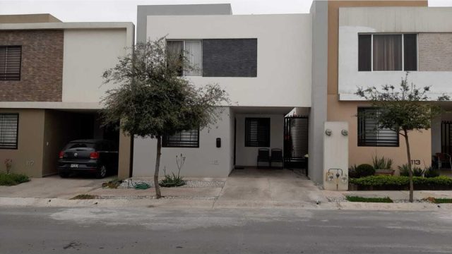 Casa en Renta en Samsara Garcia Nuevo Leon (2)