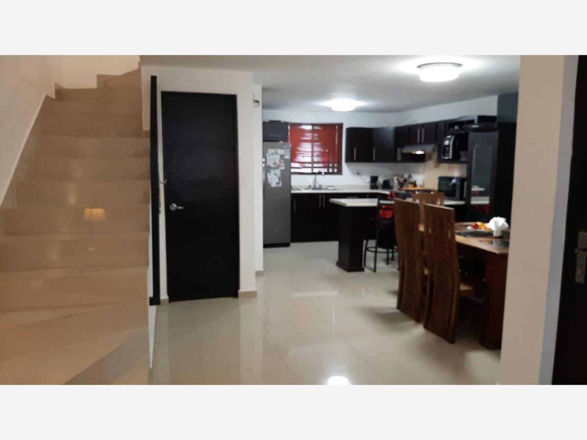 Casa en Renta en Samsara Garcia Nuevo Leon (3)