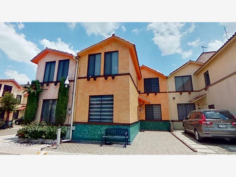 Casa en Renta en Santiago Tepalcapa Cuautitlan Izcalli Estado de Mexico