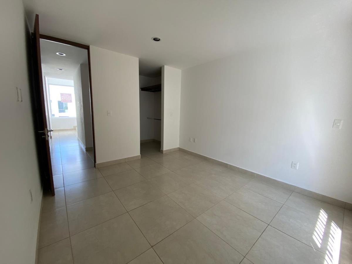 Casa en Renta en Zákia El Marques Queretaro (1)