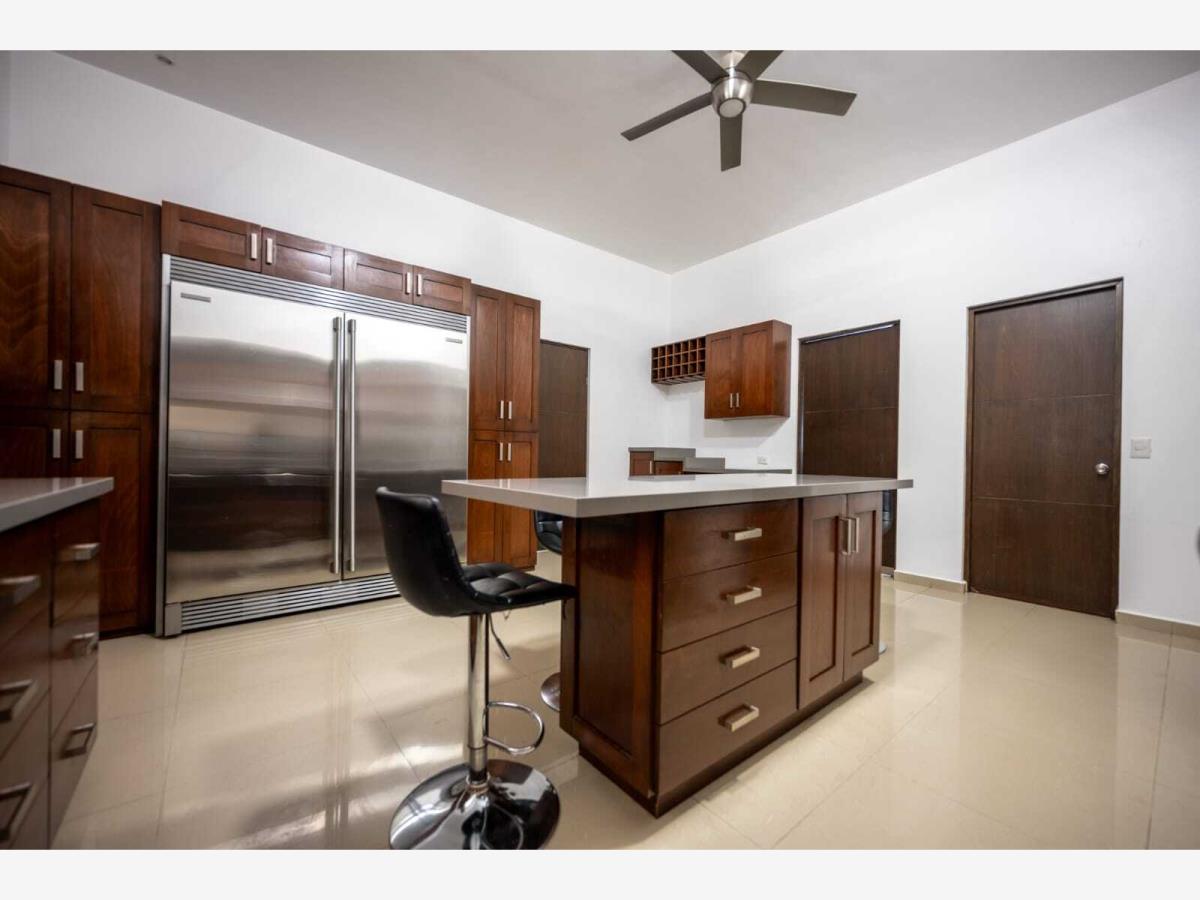 Casa en Renta en Zona Valle Poniente San Pedro Garza Garcia Nuevo Leon (3)