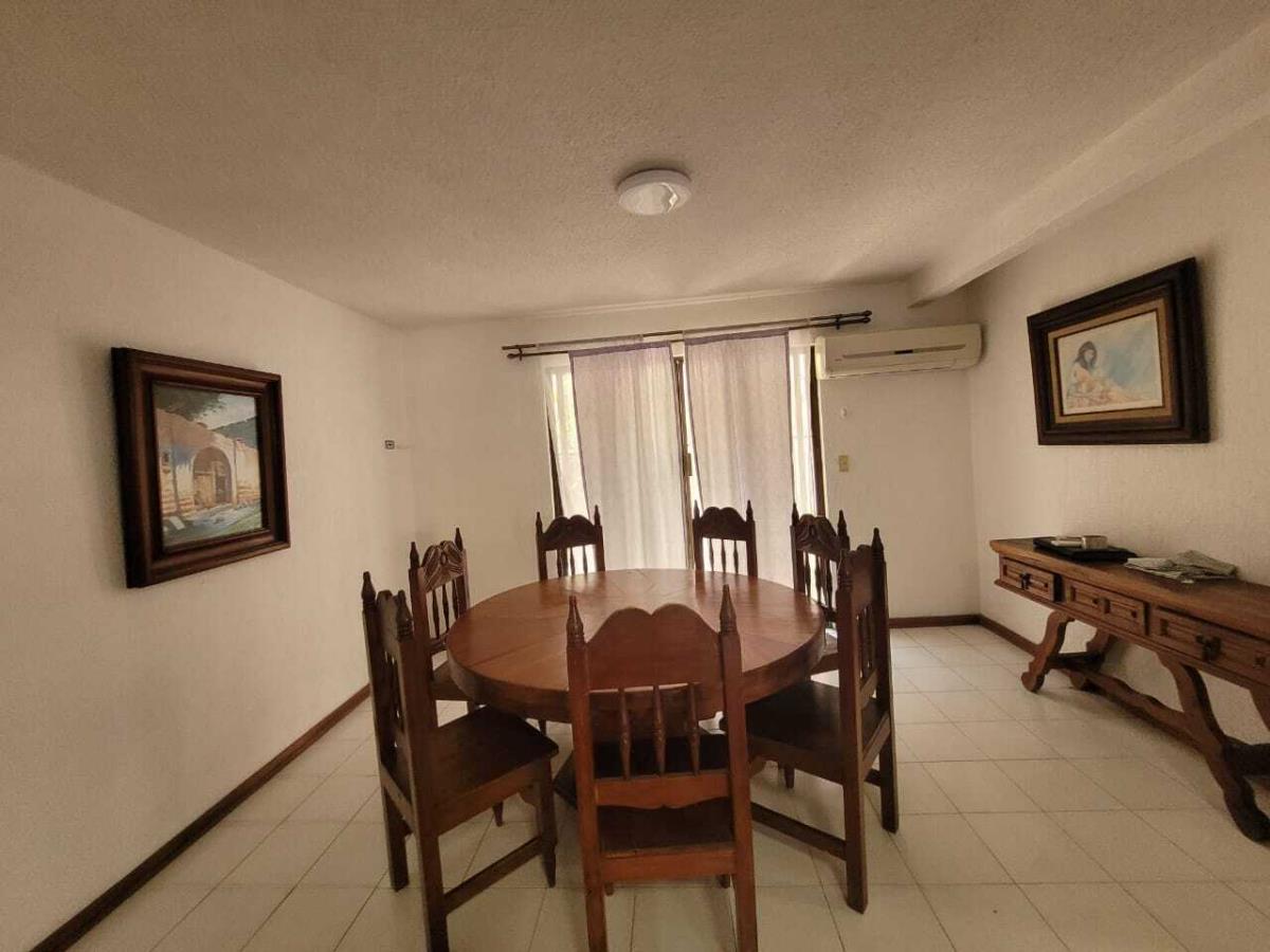 Casa en Renta en col Periodista centro Tabasco (1)