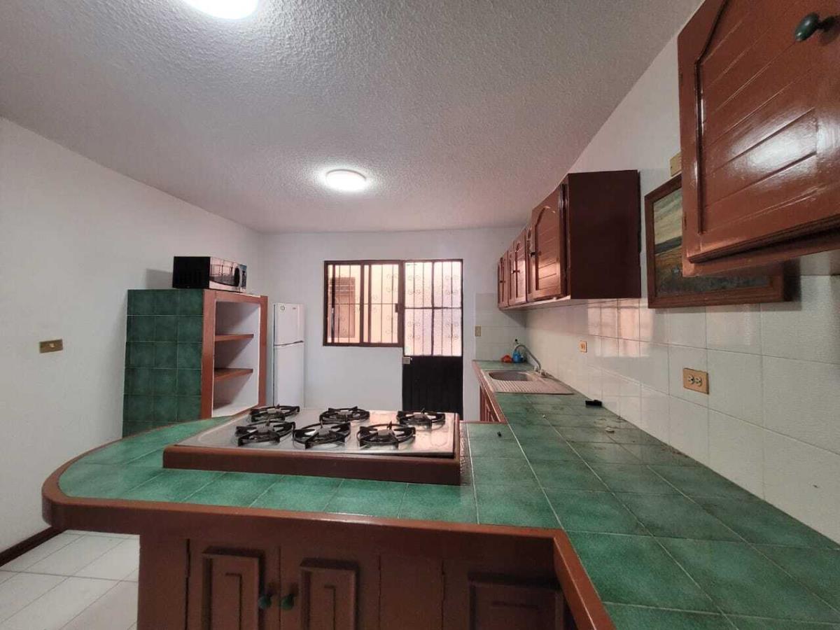 Casa en Renta en col Periodista centro Tabasco (4)